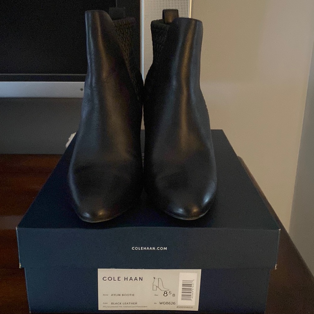Ankle boots